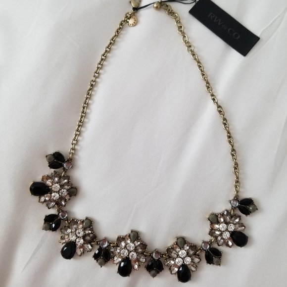 RW&CO statement necklace - Picture 1 of 3